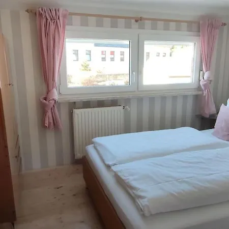 Tatil Evi Nostalgisches Direkt An Der Zschopau